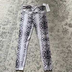 VARLEY Biona Tight. Mono Snake Leggings. Size XS.